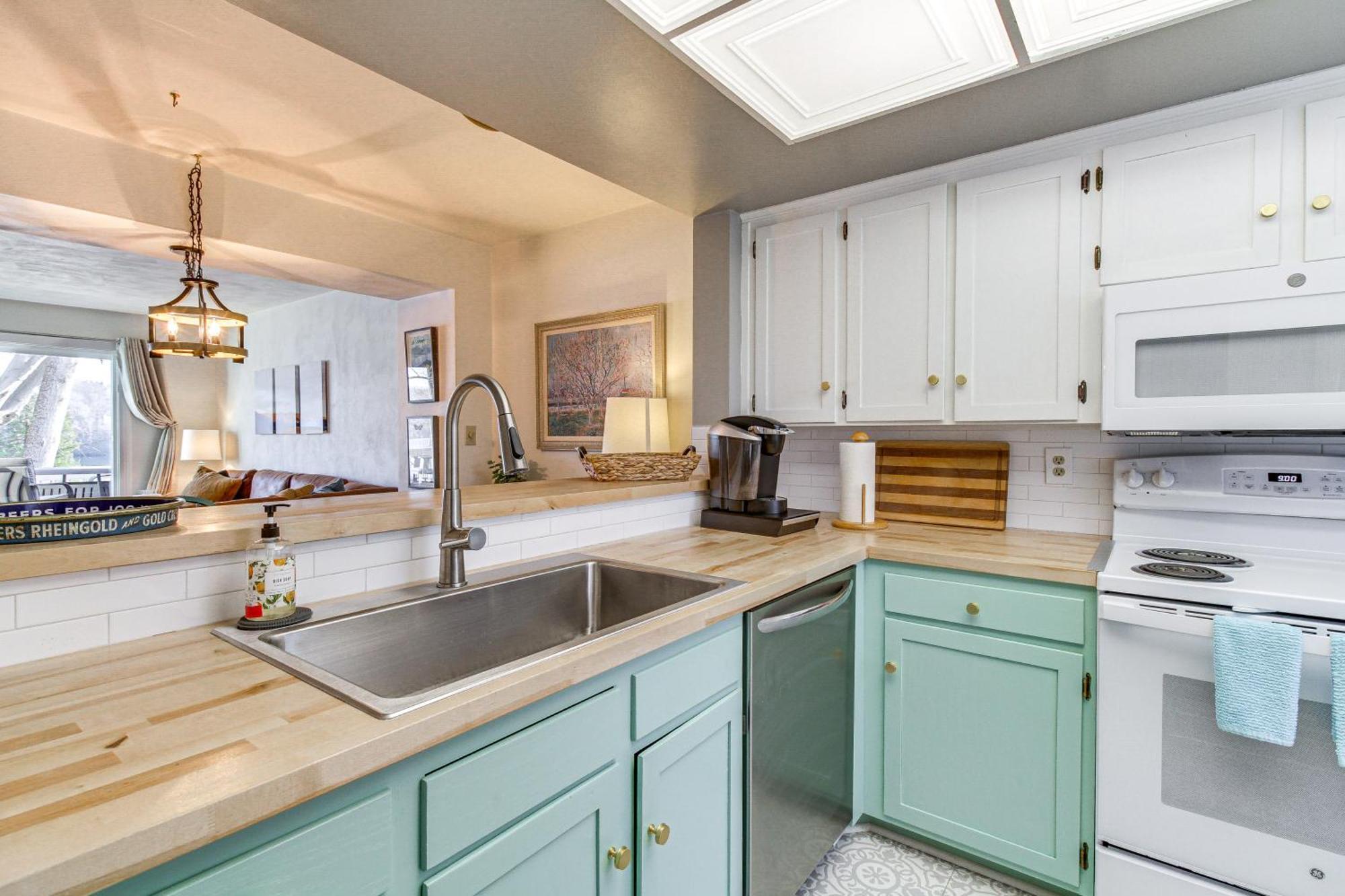Lakefront Moneta Home With Community Boat Dock! Esterno foto