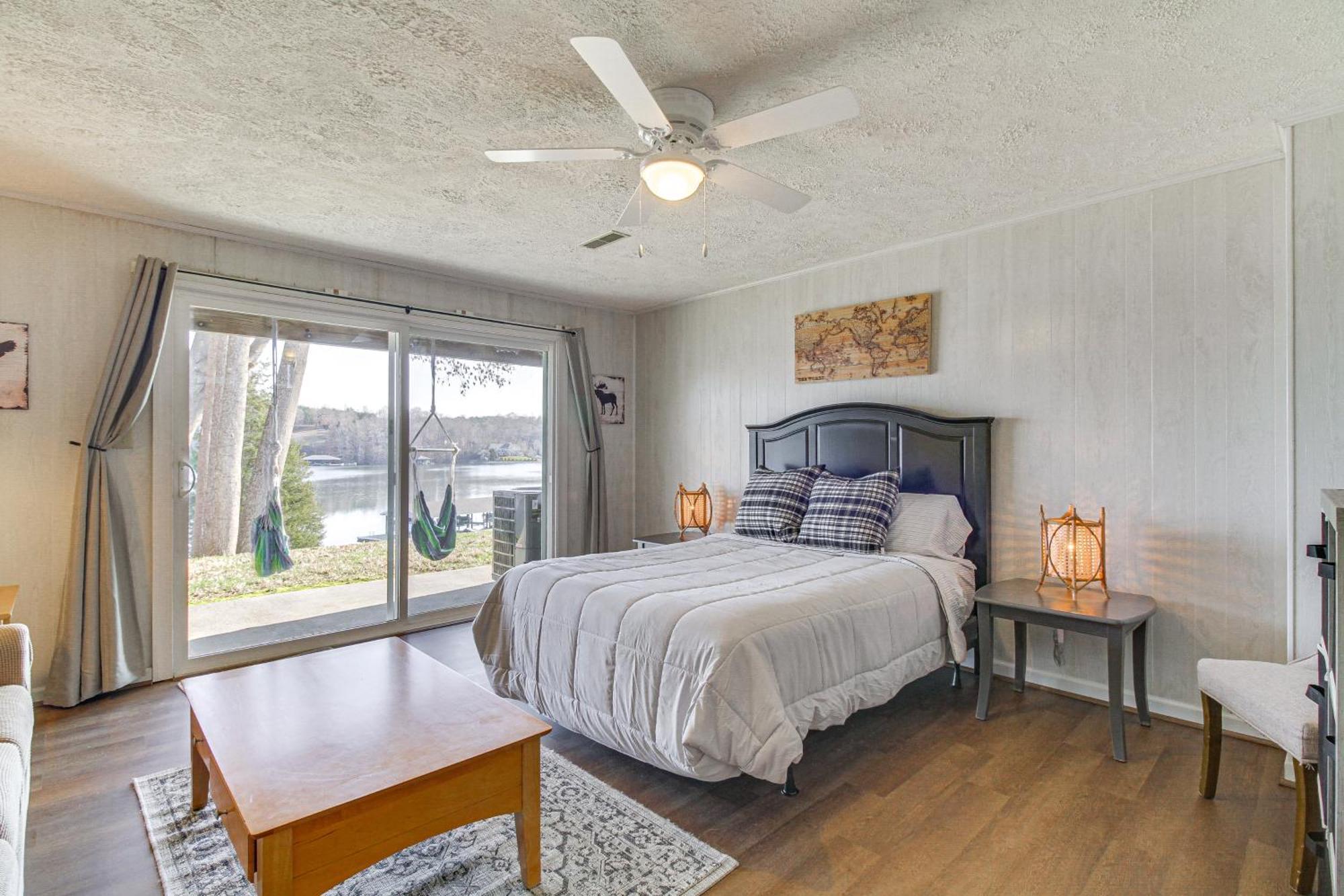 Lakefront Moneta Home With Community Boat Dock! Esterno foto