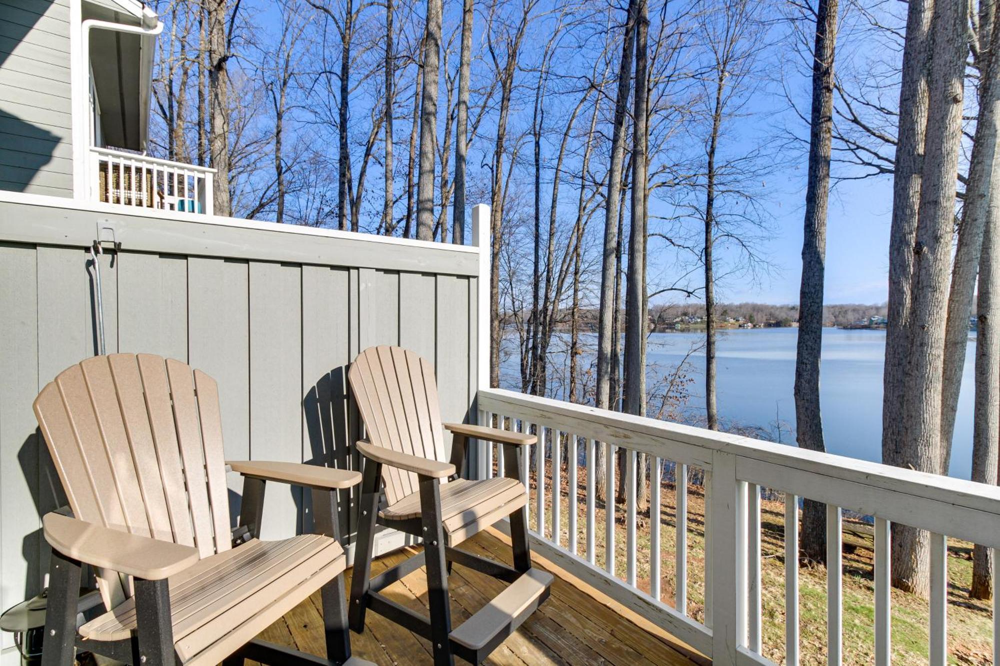 Lakefront Moneta Home With Community Boat Dock! Esterno foto